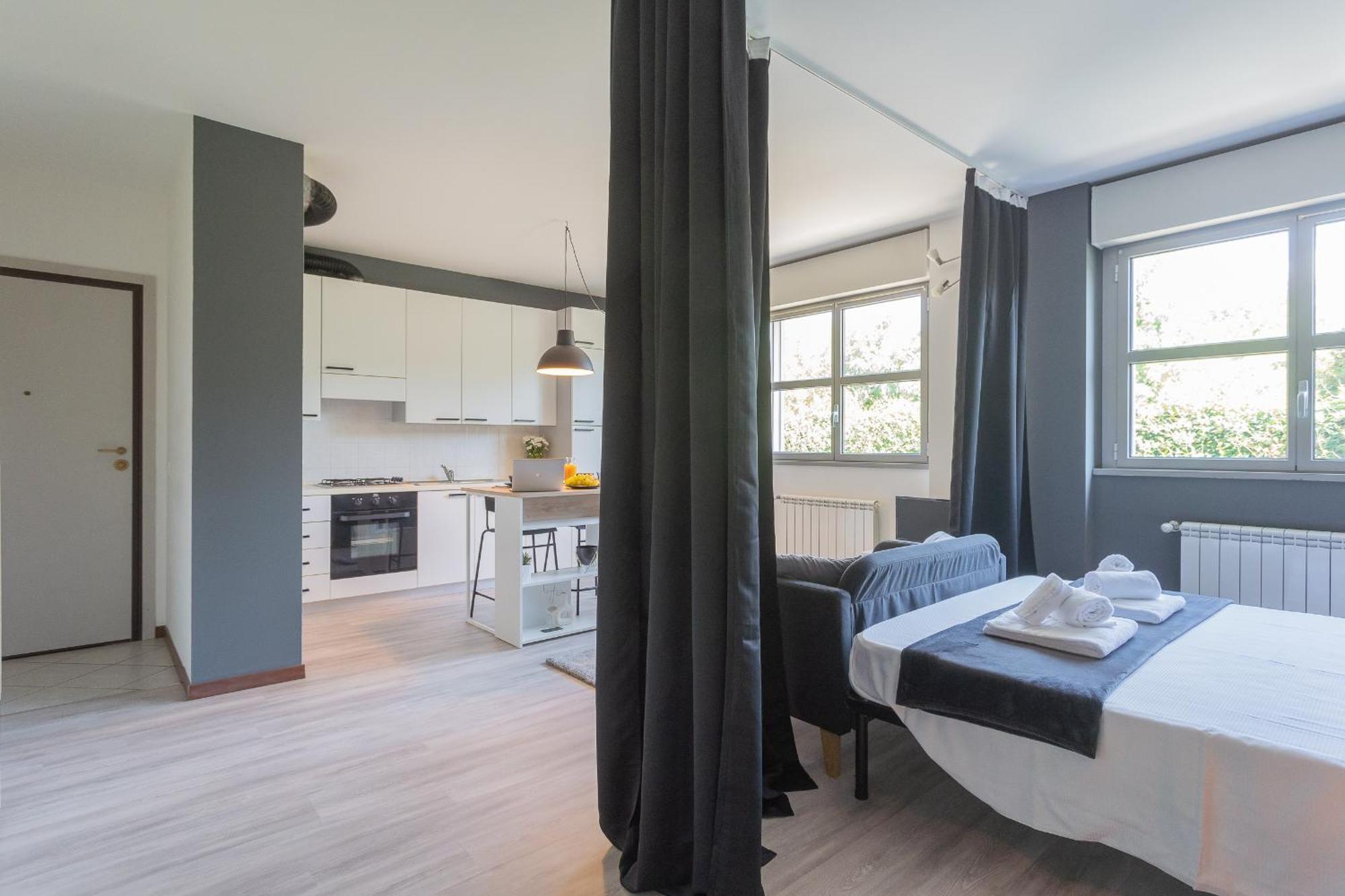 Black Loft Como By Rent All Como Zewnętrze zdjęcie
