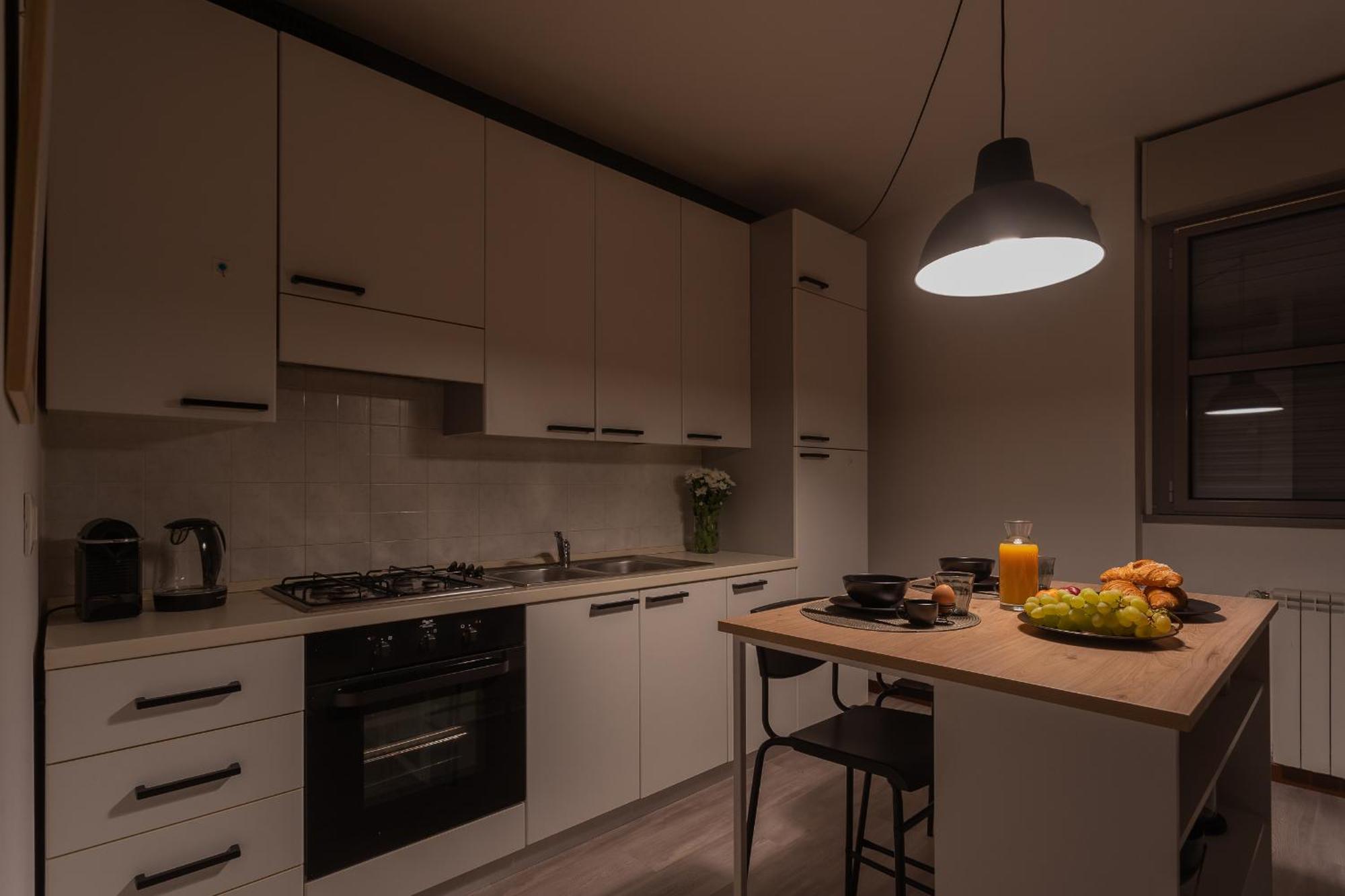 Black Loft Como By Rent All Como Zewnętrze zdjęcie