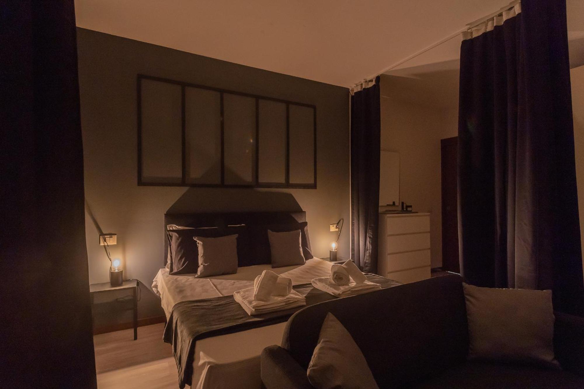 Black Loft Como By Rent All Como Zewnętrze zdjęcie